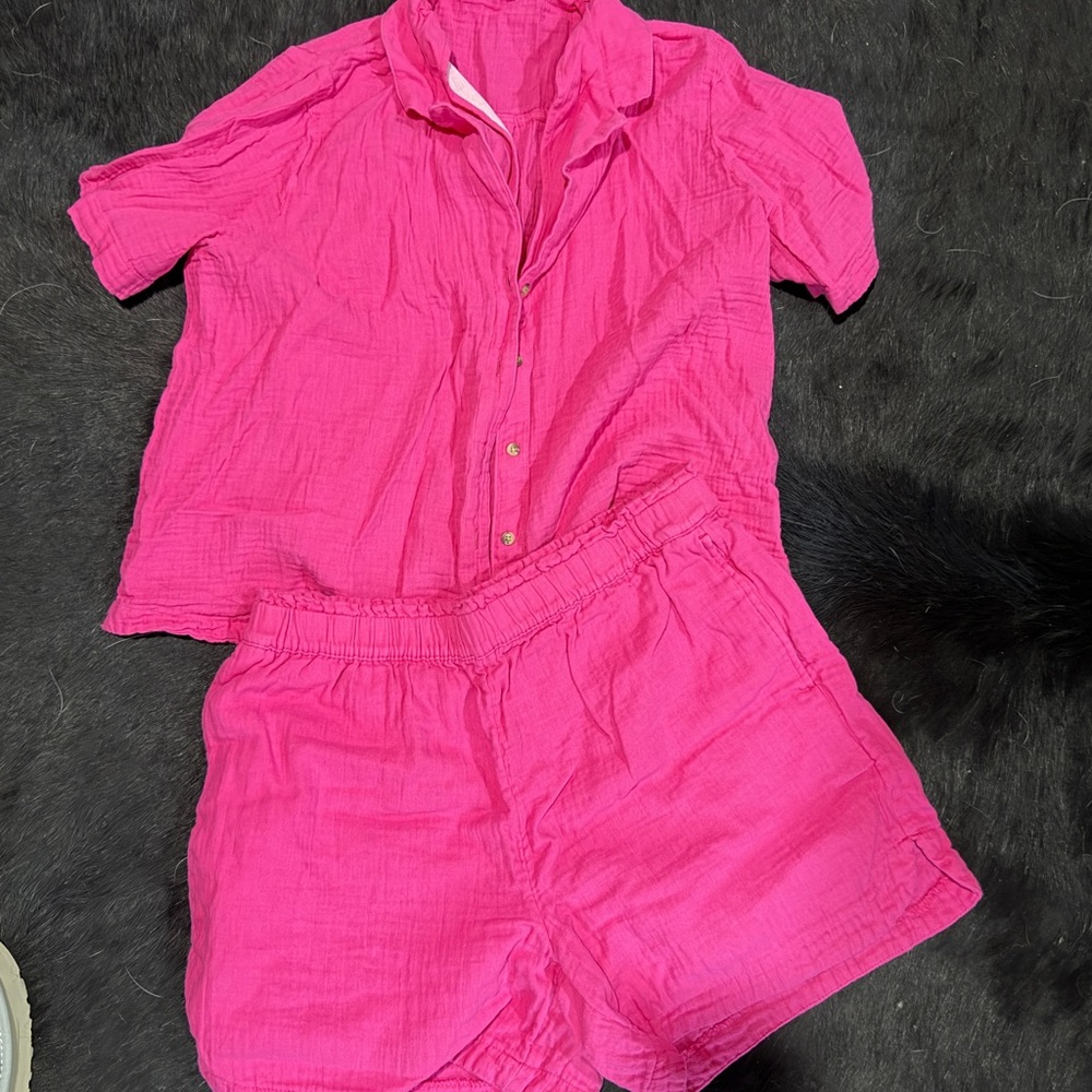 Old Navy Pink Blouse